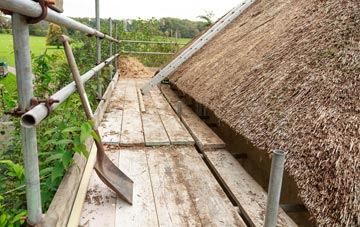 advantages of East Leake thatch roofing